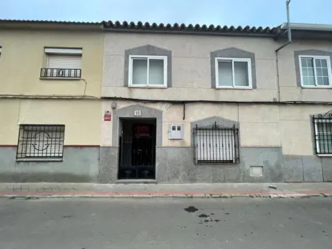 Casa en calle de las Tres Cruces, 25